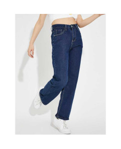 Women's Denim Solid Straight Fit Jeans 